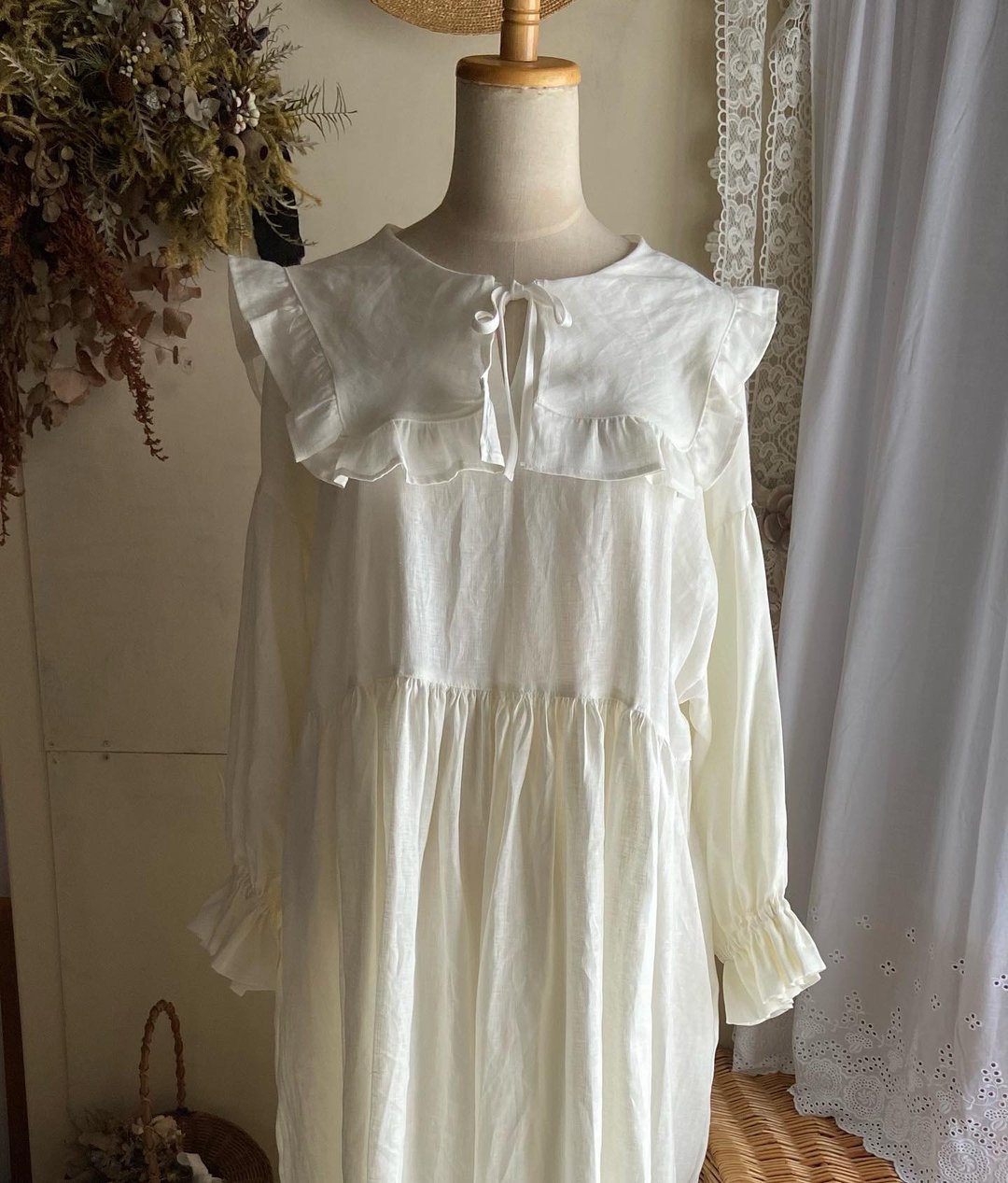 large ruffled collar gather dress - 洋装/连衣裙 - 棉．麻 白色