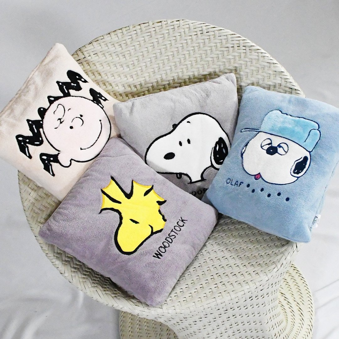 SNOOPY 史努比可爱刺绣两用抱枕 - 枕头/抱枕 - 其他材质 