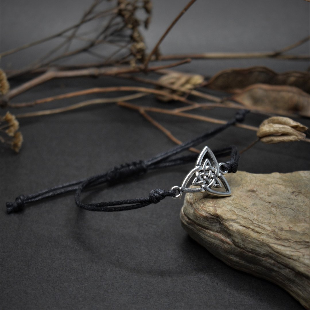Triquetra 黑色绳手链 凯尔特结 triquetra 男士女士手链 - 手链/手环 - 棉 黑色