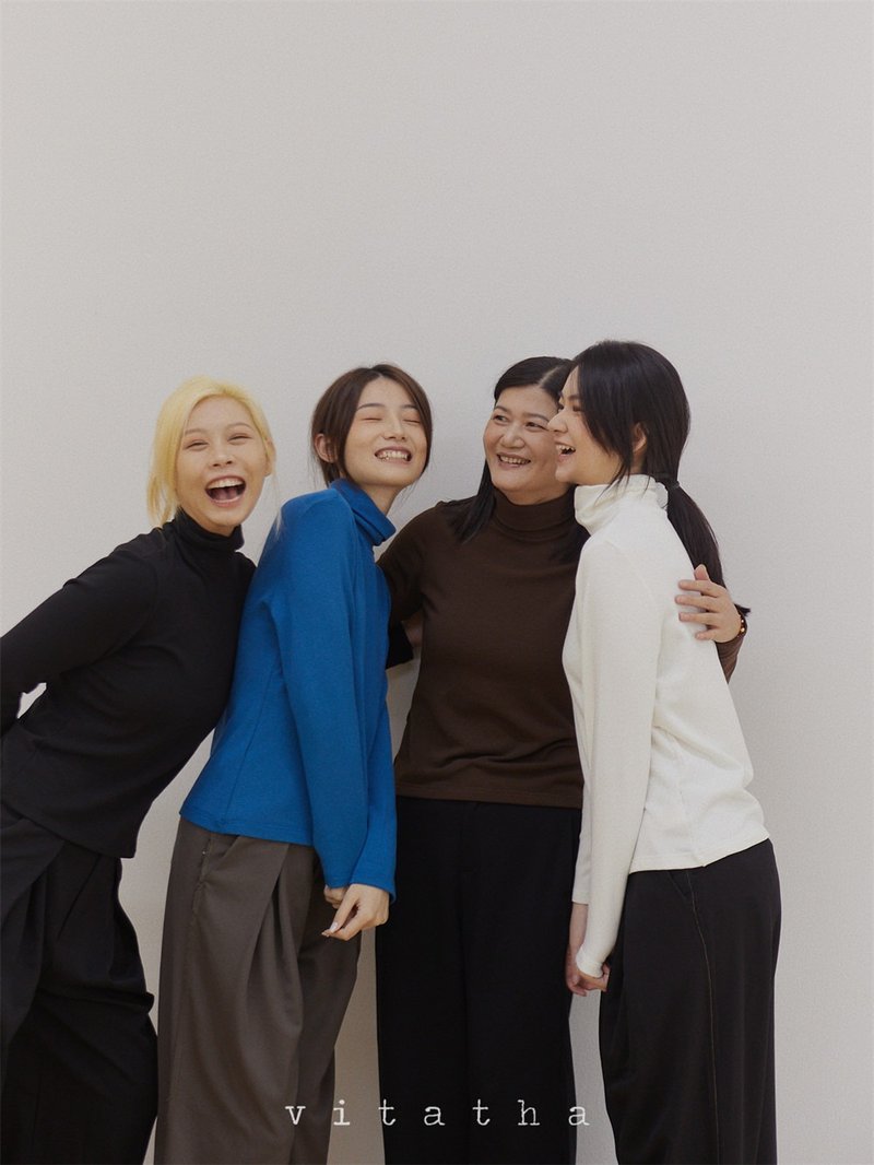 4色 复古浓郁自己会发热的高领长袖内搭衫 保暖基础款人手一件T恤 - 女装上衣 - 聚酯纤维 咖啡色