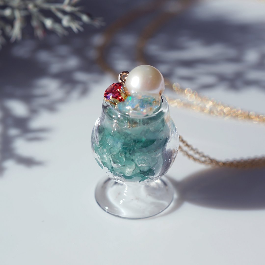 宝石 Melon Soda 项链 - 祖母绿、珍珠、石榴石 Jewel Melon Soda - 项链 - 宝石 绿色