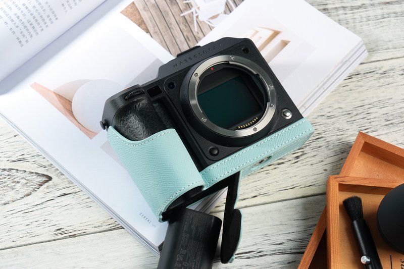 适用机型HASSELBLAD X2D II 100C 手掌纹皮革相机底座皮套 - 相机 - 真皮 多色