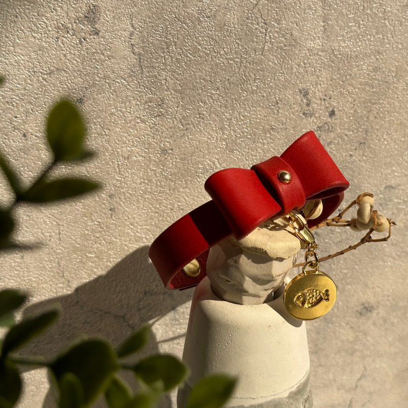 HOWLL进口彩色皮革项圈【蝴蝶结】亮红色磨砂革 - 项圈/牵绳 - 真皮 红色