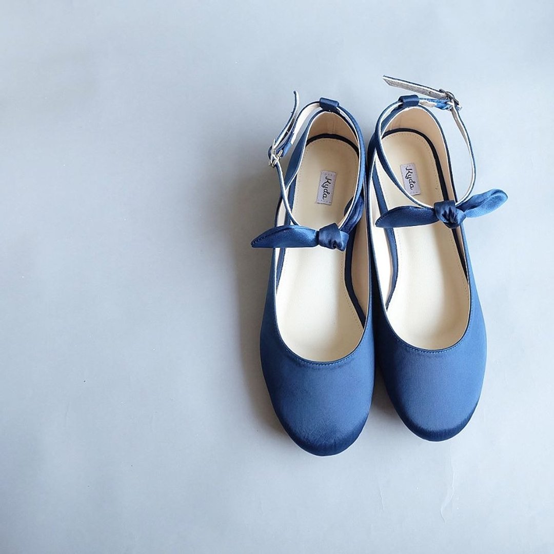 My Ballet Shoes in Dark Blue - 女款休闲鞋 - 其他材质 蓝色