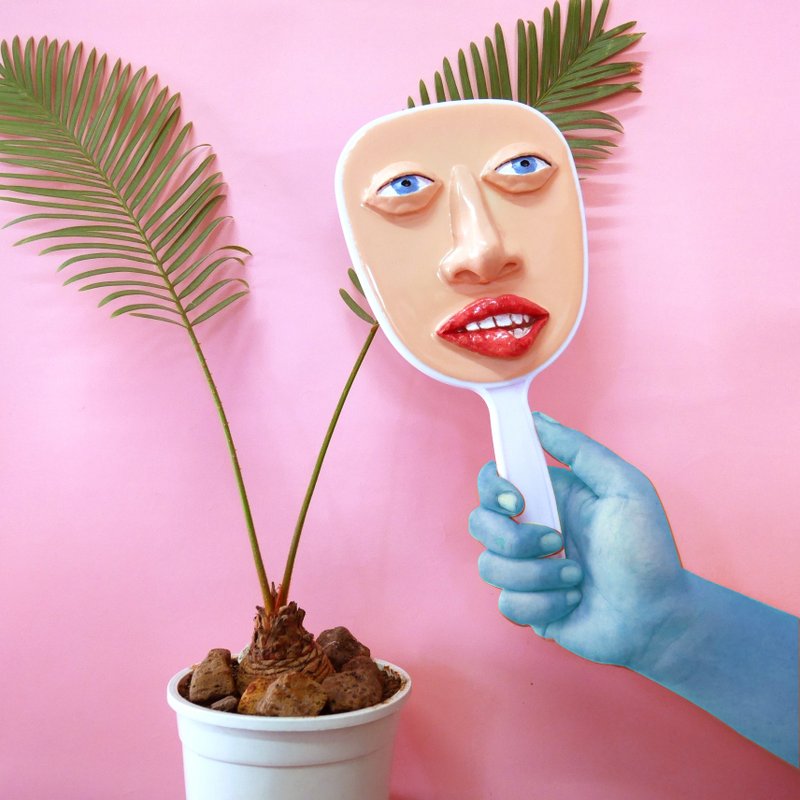 MIRROR FACE-OFF - 彩妆刷具/镜子/梳子 - 塑料 多色