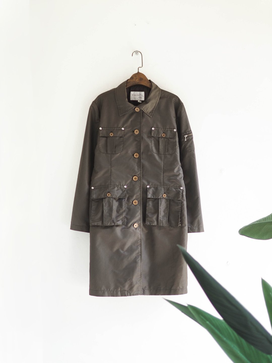 橄榄绿滑面光泽军式工作口袋 古董薄质风衣外套 dustcoat jacket - 女装休闲/机能外套 - 聚酯纤维 绿色