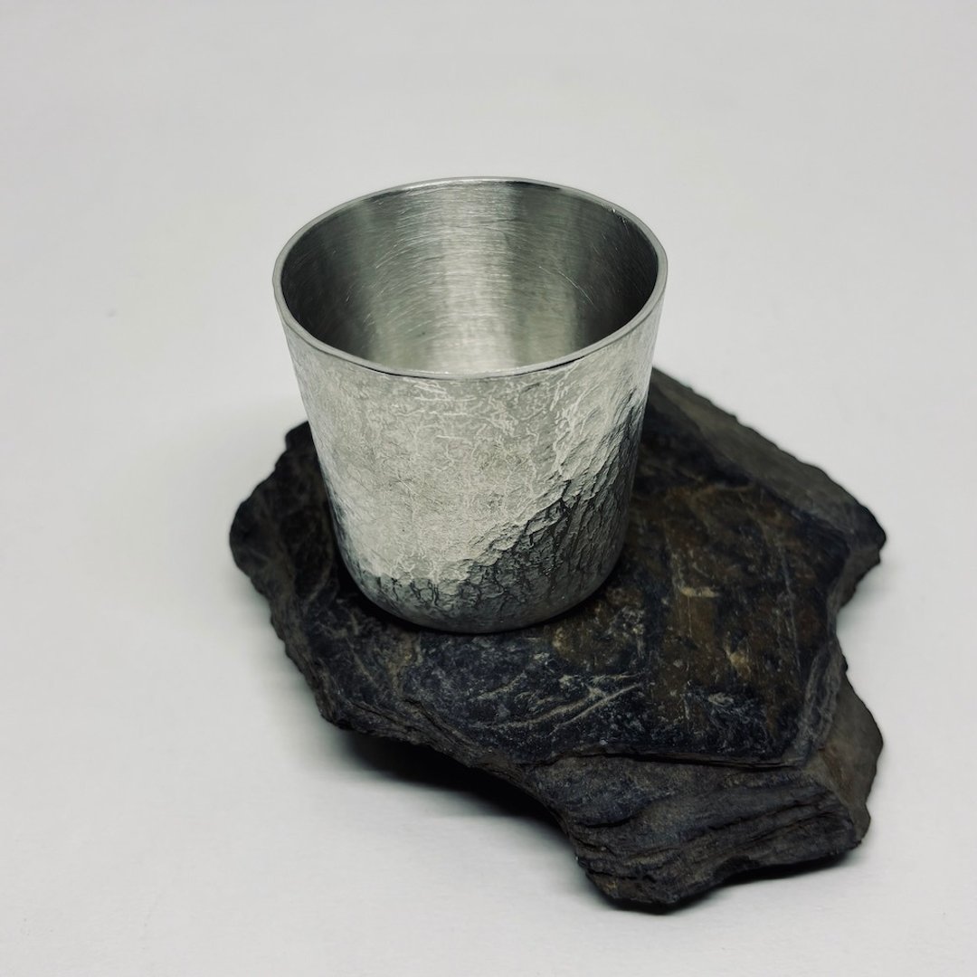 纯锡酒杯/清酒杯/烧酌杯/猪口杯酒杯,青冶金工手作锻打纯锡杯 - 酒杯/酒器 - 贵金属 