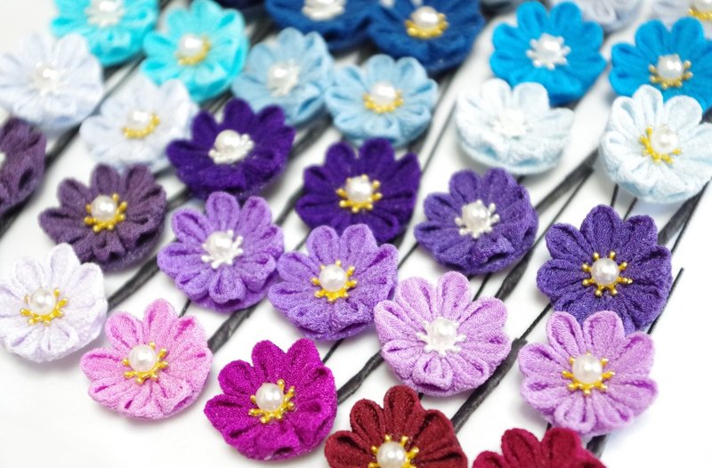 Tsumami work, Ichikoshi chirimen flower U pin, round knob - 发饰 - 棉．麻 多色