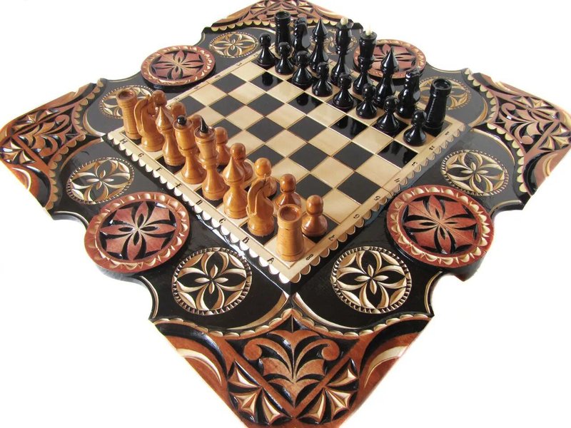Gift Chess #5 Handmade Tricolor Wood Carving Board Games - 桌游/玩具 - 木头 咖啡色