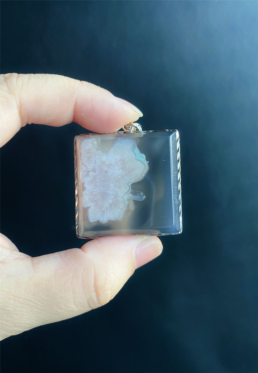 樱花玛瑙 S925 银镶拖 灰冰 大花 水中花 项链 天然石 礼物 - 项链 - 水晶 