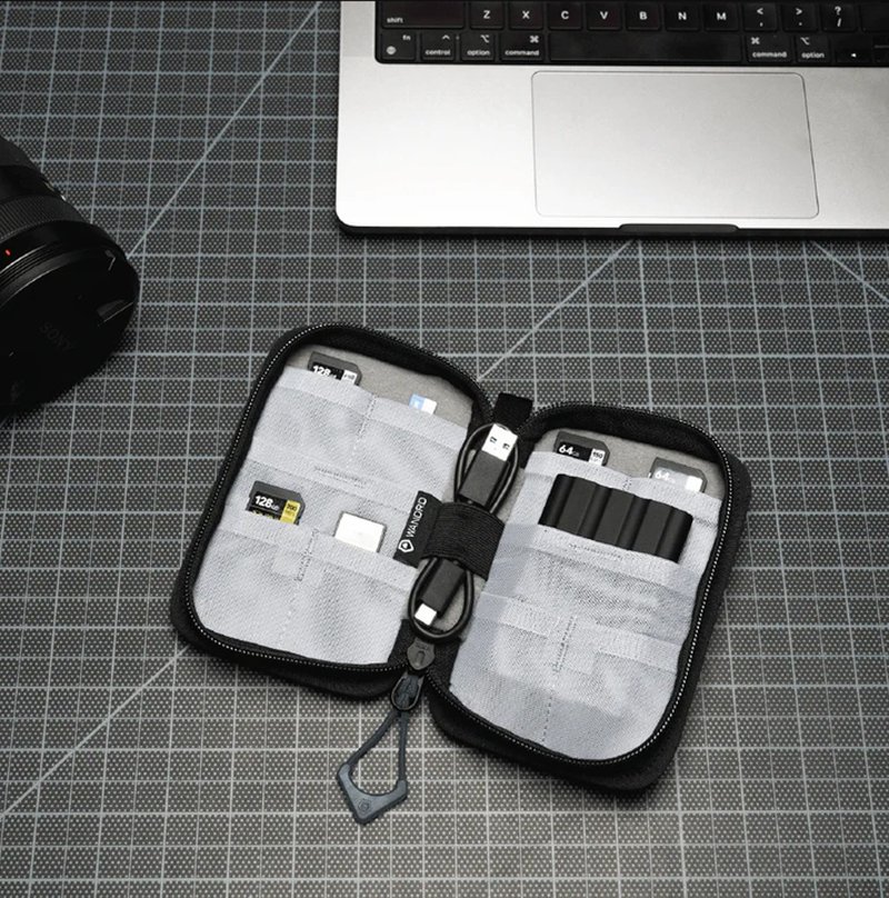 Wandrd Memory Card Case 记忆卡收纳包 - 化妆包/杂物包 - 防水材质 