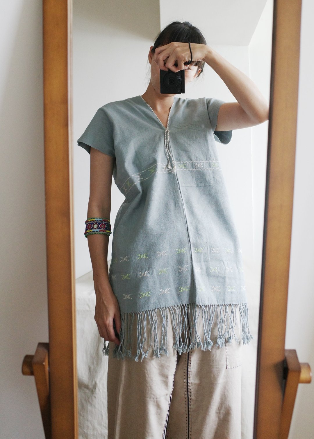 Karen shirt 泰北山岳民族克伦族手织布手工刺绣天然染织上衣 - 女装上衣 - 棉．麻 