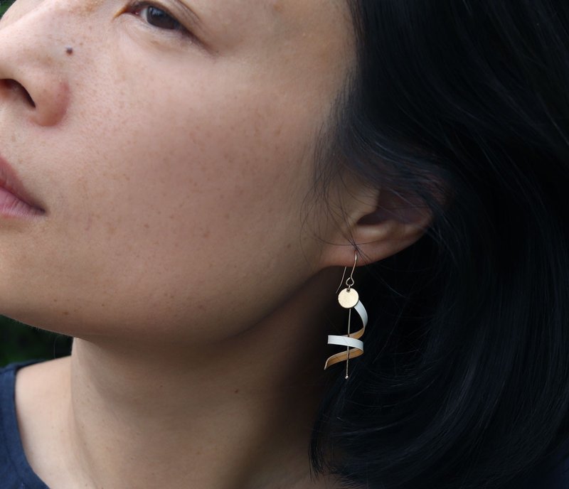 绽放的音符 - 台湾桂竹耳环 Musical Bloom - Bamboo Earring - 耳环/耳夹 - 竹 白色