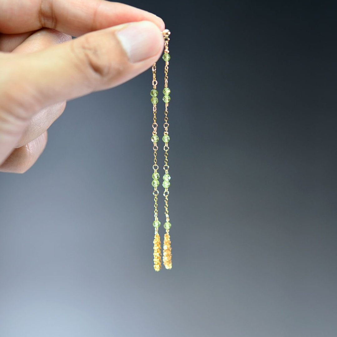 Happiness, Marital Love, Peace Peridot Long Stud Earrings August Birthstone 999844 - 耳环/耳夹 - 半宝石 绿色
