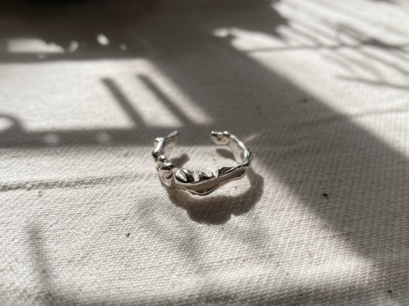 Outline Ring 戒指 - 戒指 - 纯银 