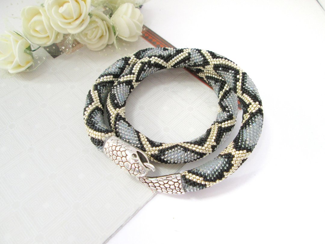 Snake bracelet necklace Beaded braceletPython serpent Grey snake bracelet - 手链/手环 - 其他材质 灰色