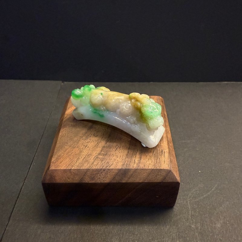 瀚玉珠宝 天然三彩翡翠 老三彩貔貅勾 辣色抢眼 天然缅甸玉小摆 - 其他 - 玉石 