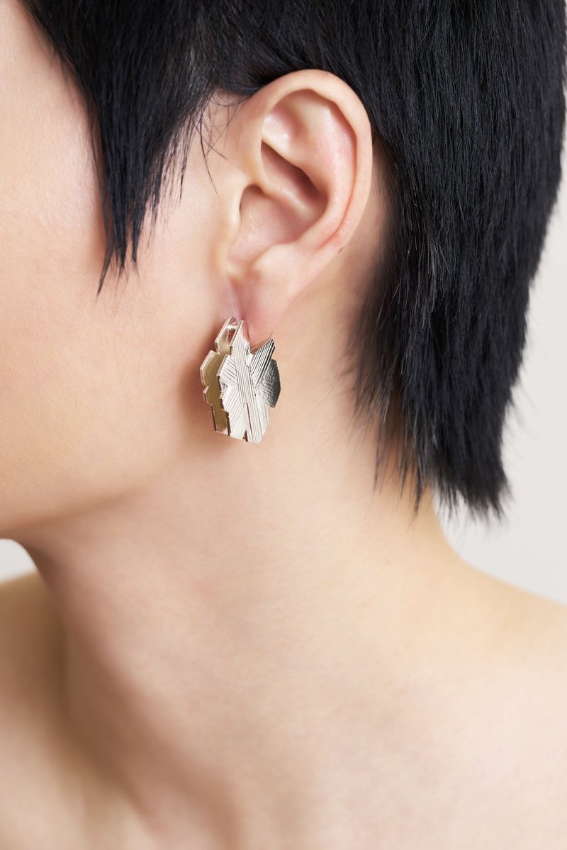 剖面耳饰-窥搜背裸2.0 - 耳环/耳夹 - 纯银 银色