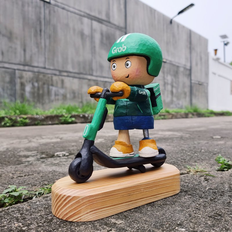 GRAB BOY wood carving arttoy model decoration - 摆饰 - 木头 绿色