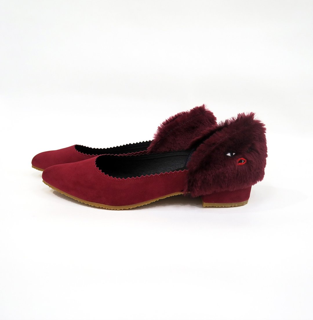 Madam Monster Pumps - Red - 女款休闲鞋 - 绣线 红色