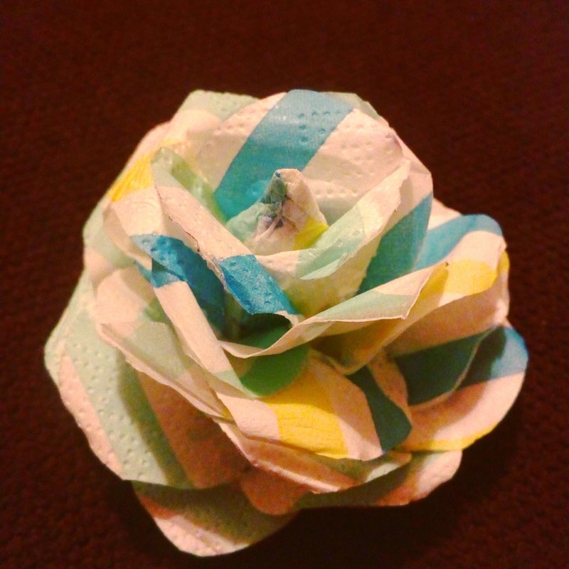 古典格纹印花餐巾纸手作玫瑰花(小尺寸) - 摆饰 - 纸 黄色