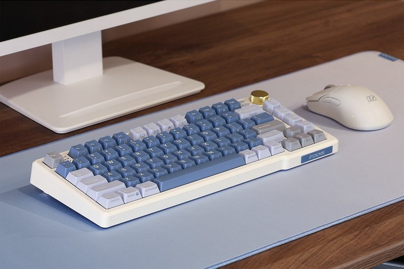 irocks K103R 三模 蓝牙 机械式键盘-热插拔 自有轴 极光蓝 - 电脑配件 - 其他材质 