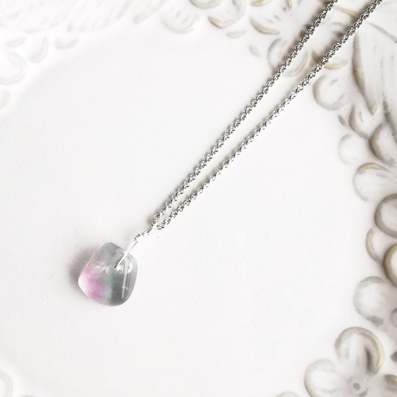 Fluorite glasses clip necklace purple green gradation - 项链 - 半宝石 绿色