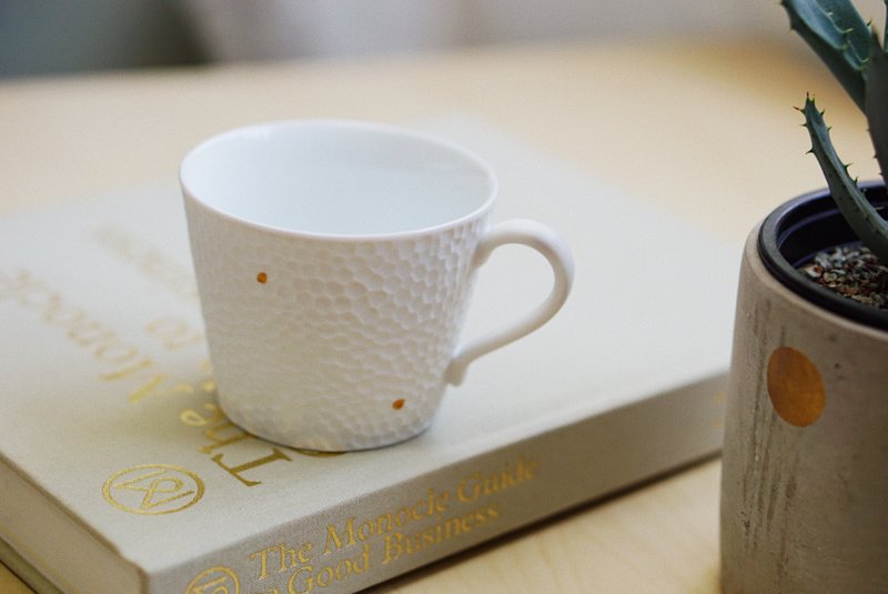 手工雕刻简约咖啡杯-磨砂白 - 咖啡杯/马克杯 - 瓷 白色