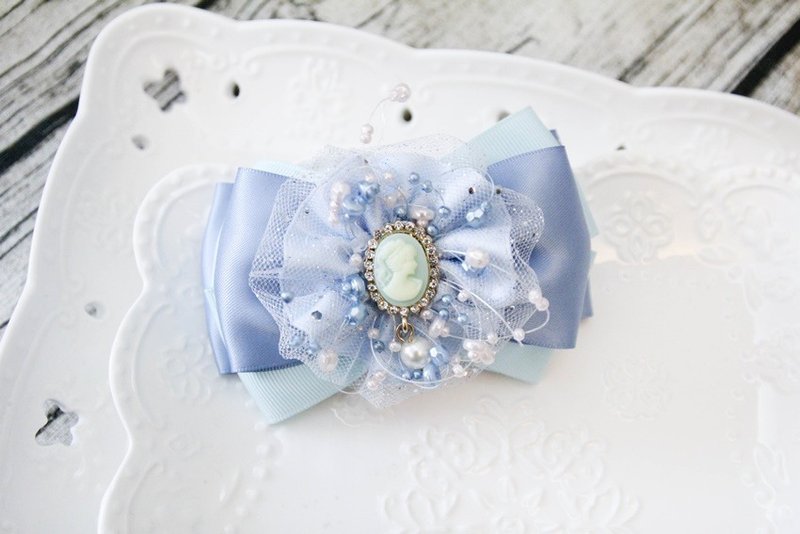 梦幻水蓝女王头法国夹 - 发饰 - 棉．麻 粉红色