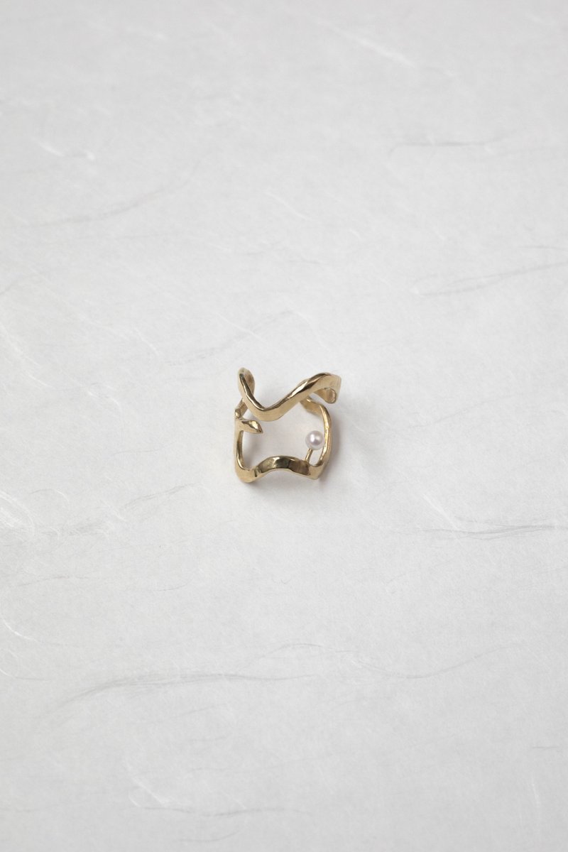JUelry x ChouYi 人形耳挂/戒指(金)(珍珠) - Human - 耳环/耳夹 - 铜/黄铜 金色