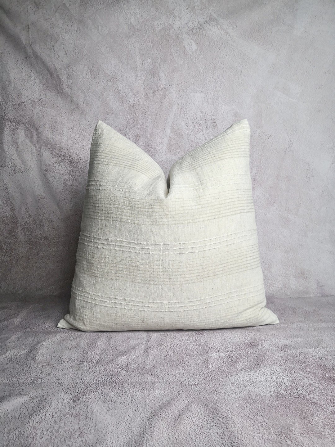 Neutral chiang mai cotton pillow, Hmong Striped pillow, 20x20 inches pillow - 枕头/抱枕 - 棉 