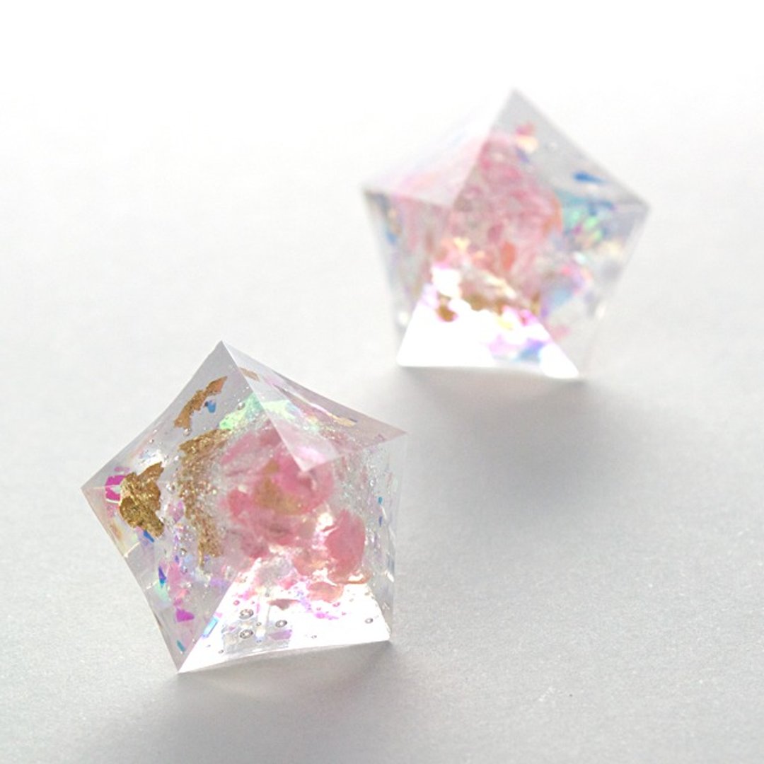 Pentagon earrings (Chishimazakura) - 耳环/耳夹 - 其他材质 粉红色