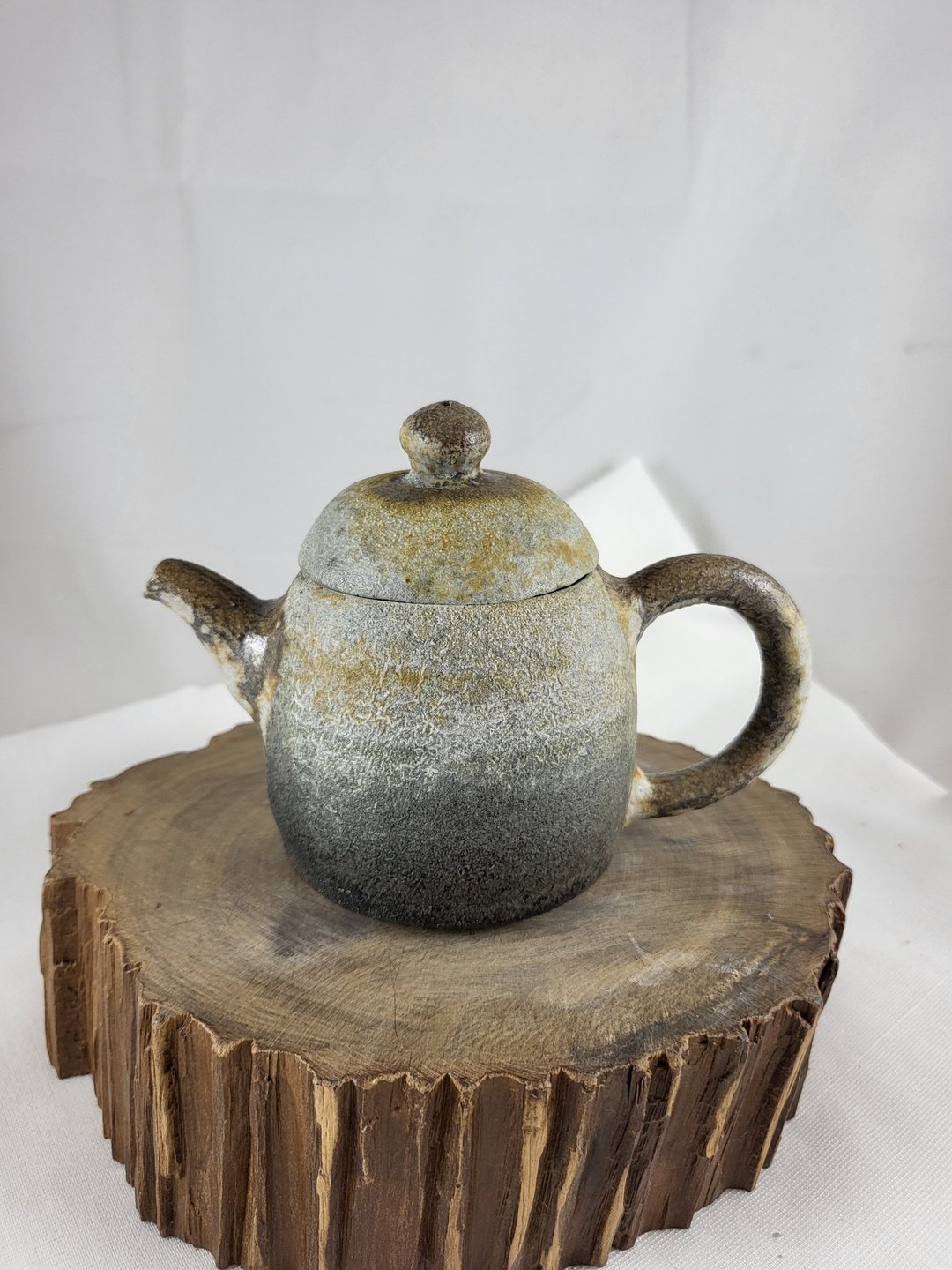 手工柴烧龙旦壶 - 茶具/茶杯 - 陶 卡其色