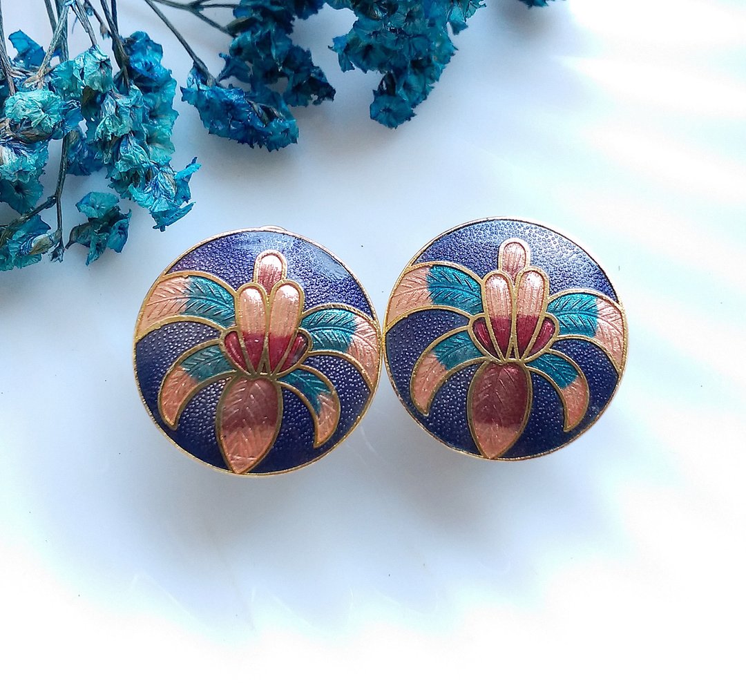 Vintage Jewelry 西洋古董饰品 紫色调 知性花卉 景泰蓝 夹式耳环 - 耳环/耳夹 - 其他材质 金色