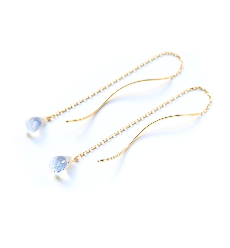 June birthstone K10 single moonstone (briolette cut) American earrings ~ MONTBRETIA ~ - 耳环/耳夹 - 宝石 蓝色