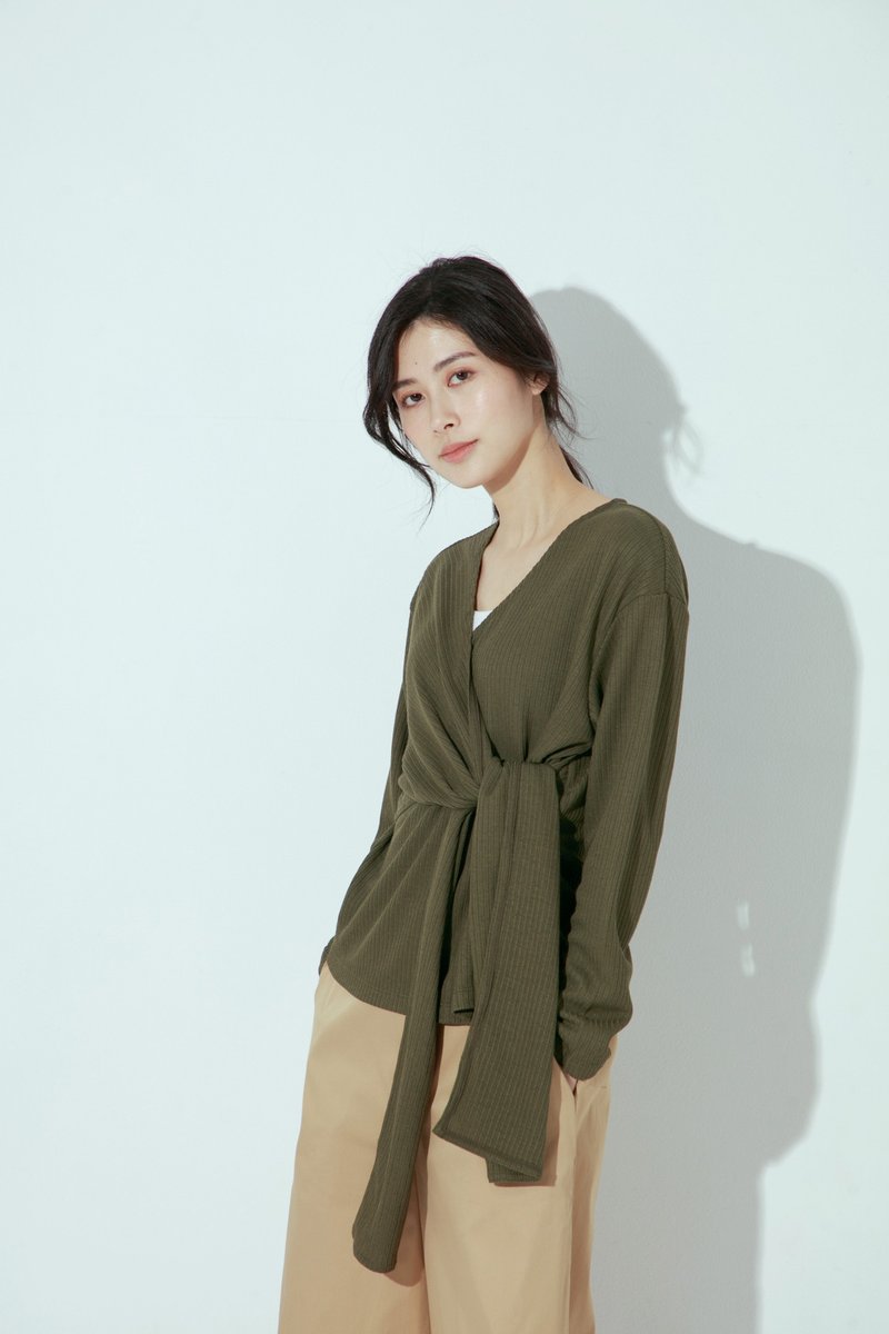 自由之地侧绑带长袖罗纹上衣-春池 - 女装上衣 - 其他人造纤维 绿色