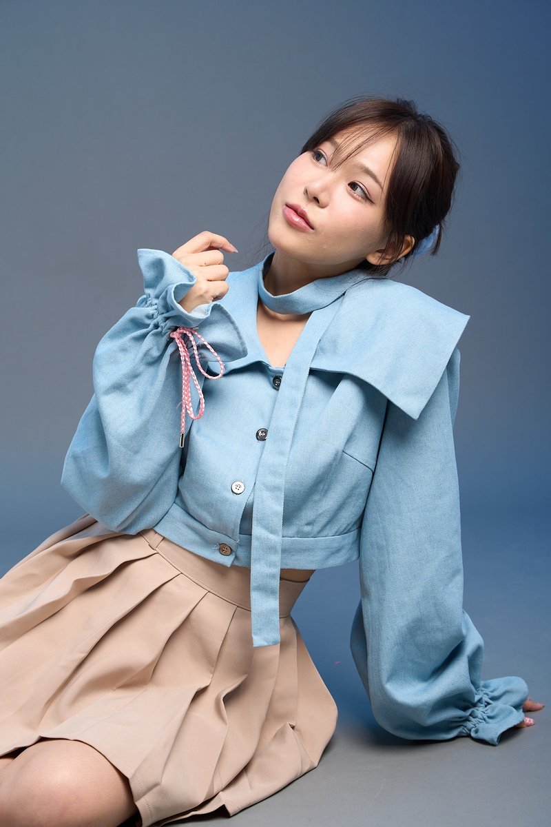 Limited Edition 牛仔乐大廓形泡泡袖上衣 - 女装衬衫 - 其他材质 蓝色