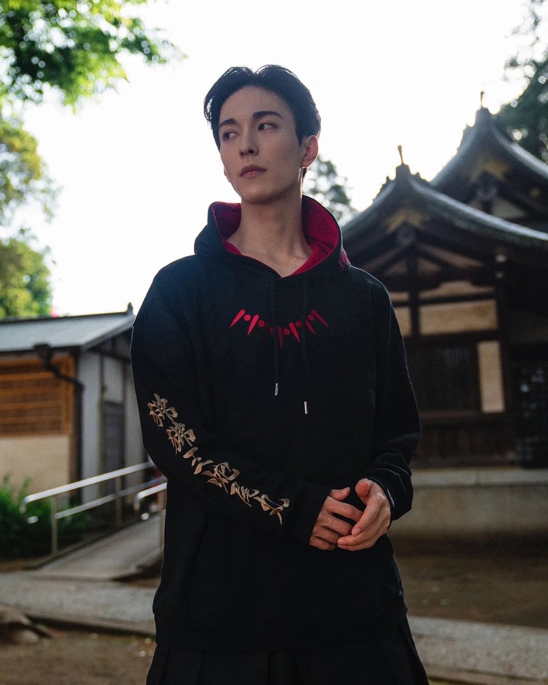 【XRAGE X 死神BLEACH联名】阿散井恋次 高磅纯棉刺绣帽T Hoodie - 中性连帽卫衣/T 恤 - 棉 黑色