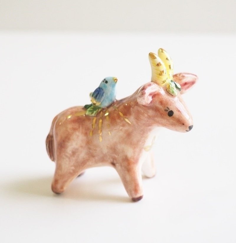 鹿上的鸟儿陶瓷摆饰 - 摆饰 - 瓷 咖啡色