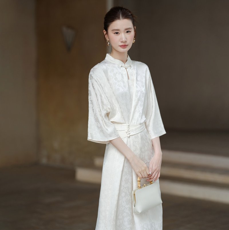 【杏色】新中式复古中国风 提花立领/改良旗袍 - 旗袍 - 其他材质 白色