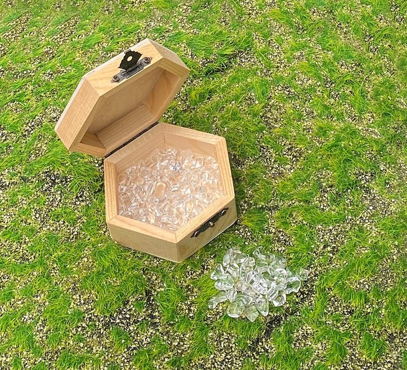 顶级AAA透亮大颗粒白水晶消磁石x天然NG微瑕小实木盒套组 - 摆饰 - 水晶 白色