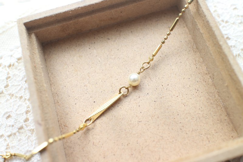 月光~母贝/黄铜 手工手链 - 手链/手环 - 其他金属 