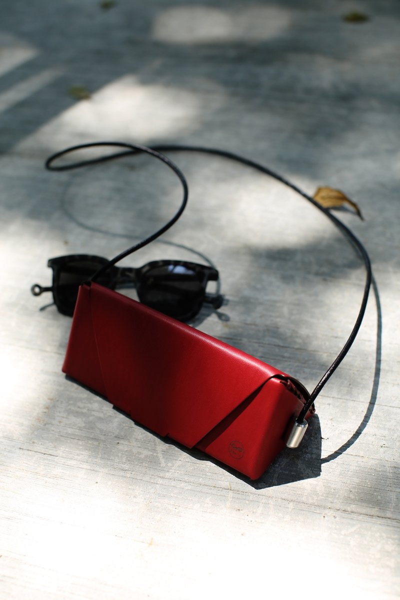 Eyee_自由组装植鞣皮革眼镜包 笔袋【自组装品】 - 皮件 - 真皮 红色