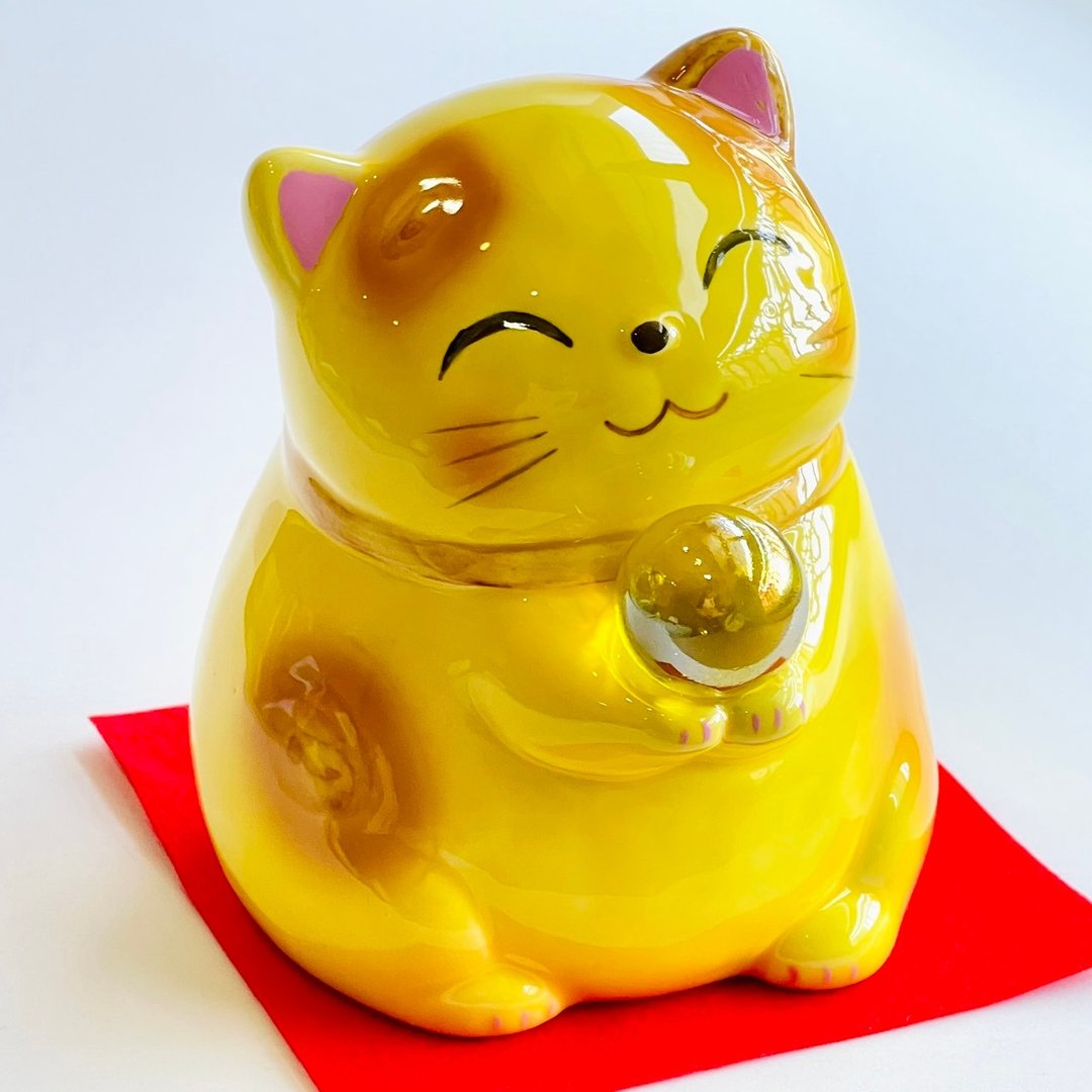 【开运招财】濑户烧-手绘宝玉笑福招财猫存钱筒(开运黄)11cm - 摆饰 - 瓷 黄色