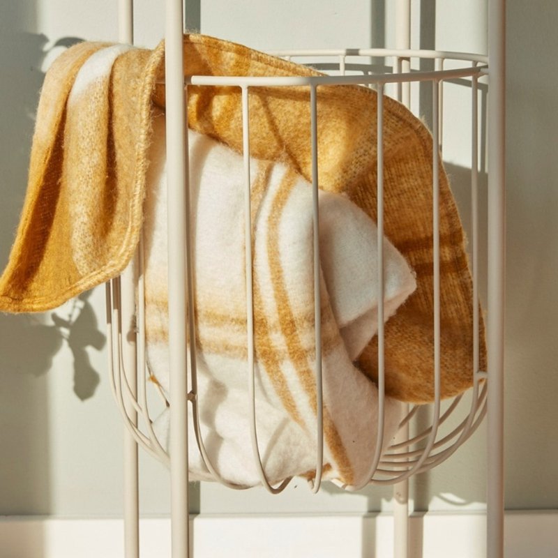 【Hübsch】－370905 渐层芥黄色大格纹保暖毯 毛毯 保暖被 披肩 - 被子/毛毯 - 其他人造纤维 黄色