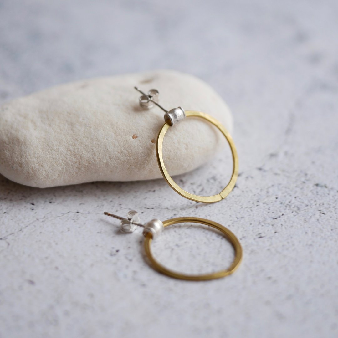 Karen Sillver+Brass MARU Earrings - 耳环/耳夹 - 铜/黄铜 金色