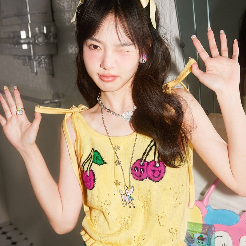 黄色樱桃 镂空针织 綁带小背心 - 女装上衣 - 其他材质 黄色