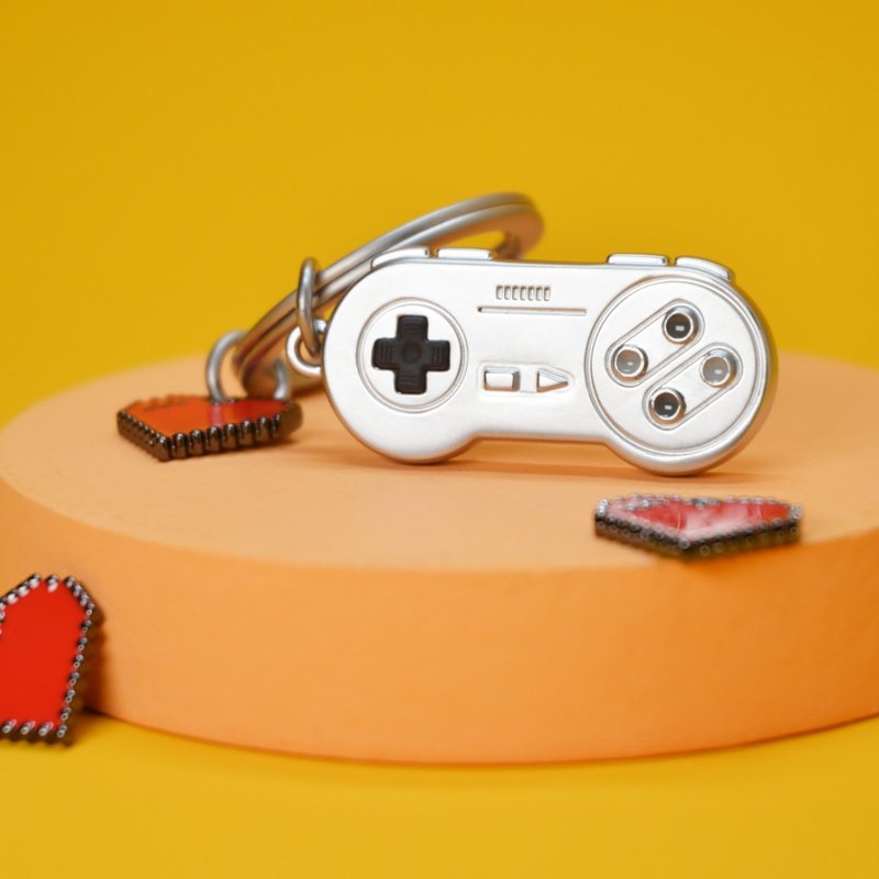 【Metalmorphose】MTM游戏控制器钥匙圈 游戏机吊饰/礼品 - 钥匙链/钥匙包 - 其他金属 银色
