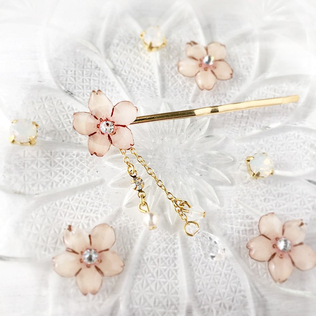 sakura hair pin - 发饰 - 塑料 粉红色