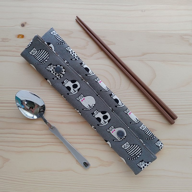 酷猫咪 横式筷袋餐具组/三件组 - 筷子/筷架 - 棉．麻 灰色